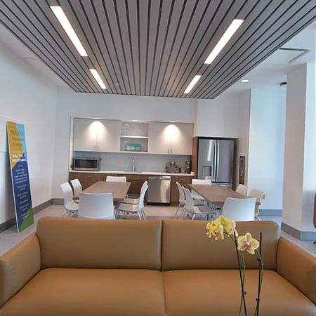 Tulane Innovation Center couche sitting area